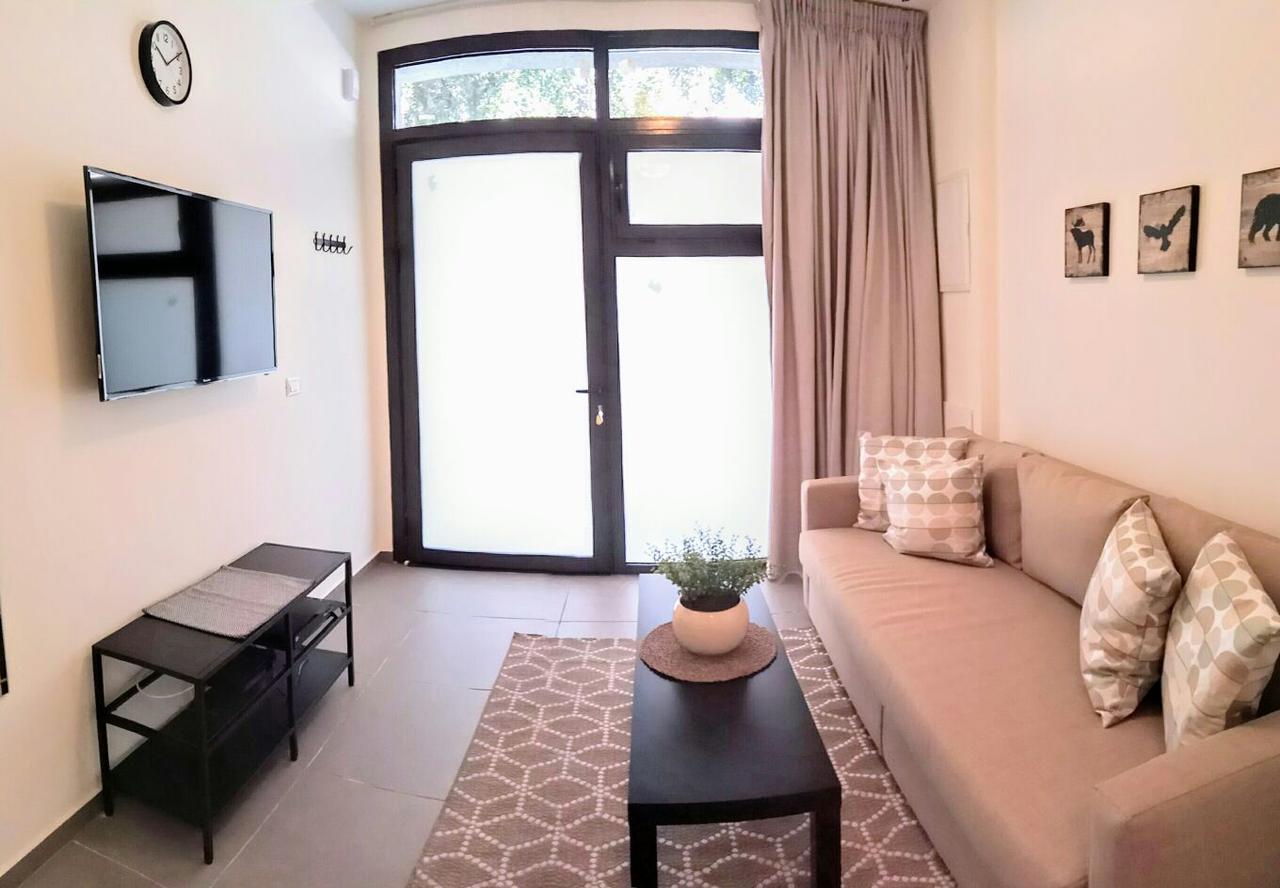 Beautiful Studio On Jerusalem Boulevard Tel Aviv Bagian luar foto